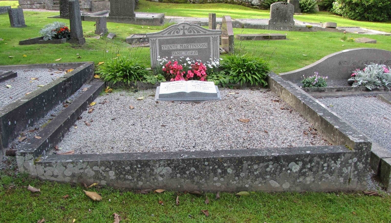 Grave number: HG SVALA   643, 644