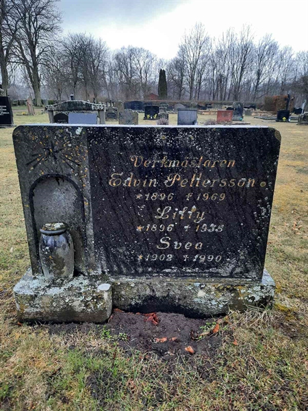 Grave number: ON D   180-181