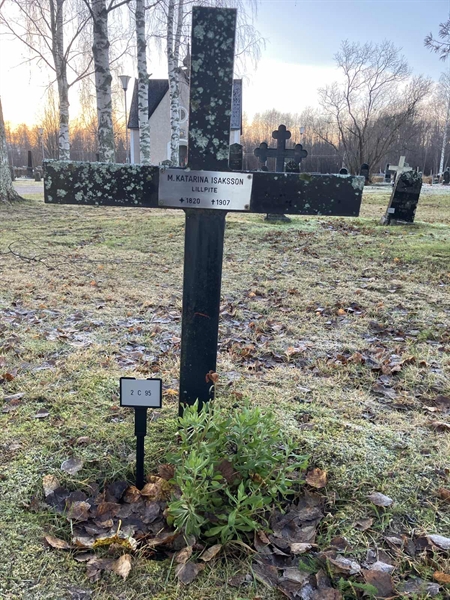 Gravnummer: 2 C    95