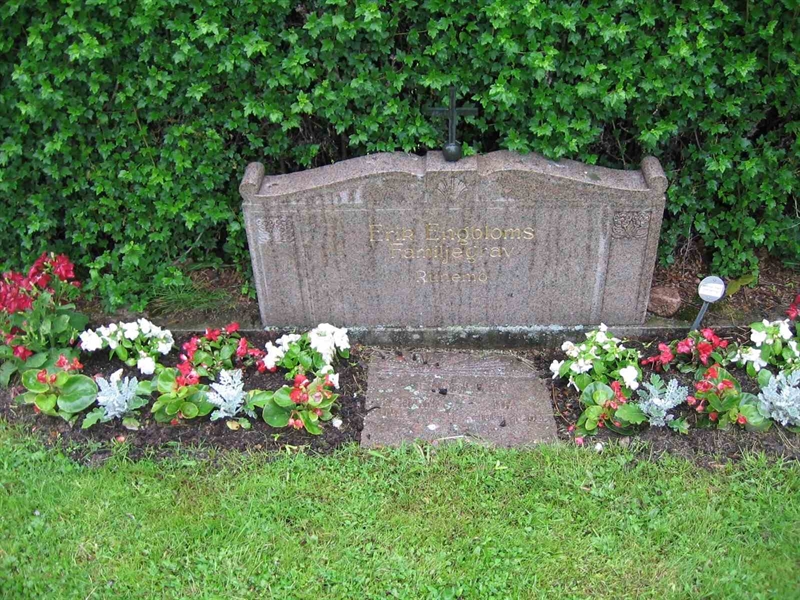 Grave number: A E  281