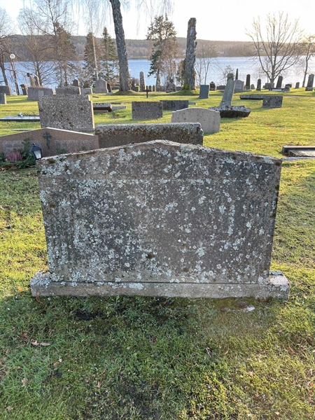 Grave number: Ärt 24 08    88