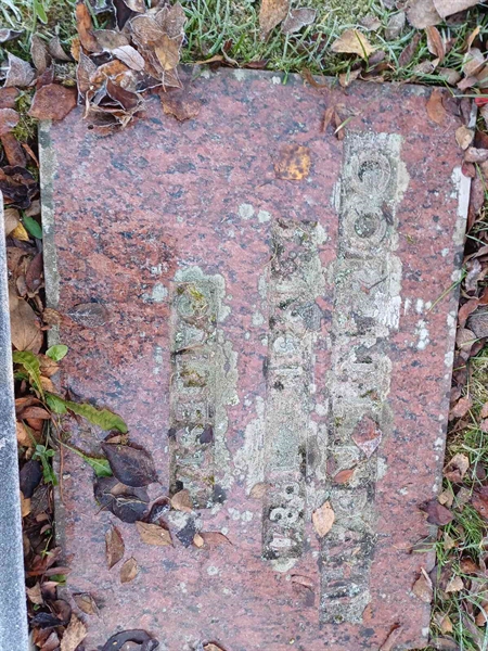 Grave number: JÄ 3 7304