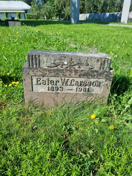 Grave number: 1 18   61