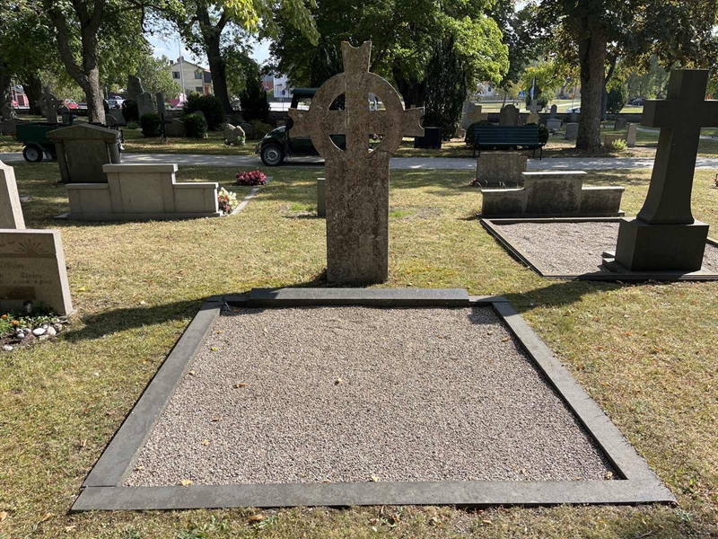 Grave number: Ö 03    39.A-B