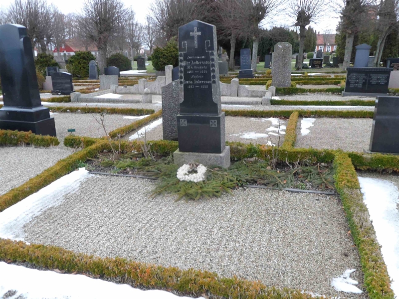 Grave number: 2 01  1568