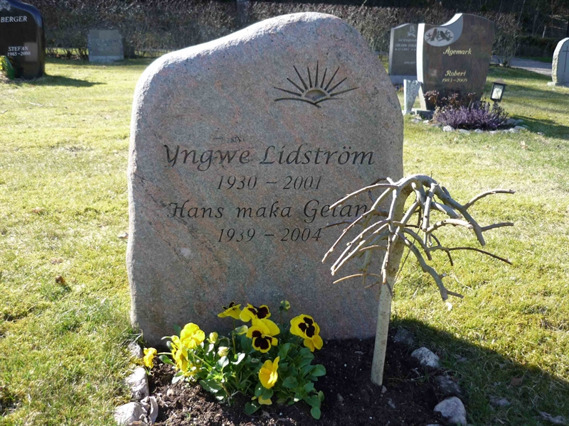 Grave number: ÖD 06   58, 59