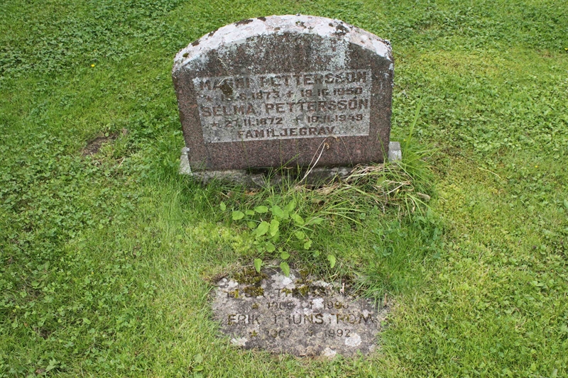 Grave number: GK SION    10, 11
