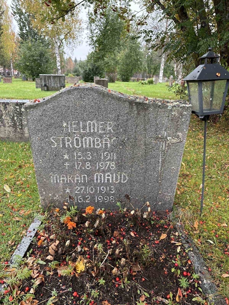 Hautatunnus: NK 03    16