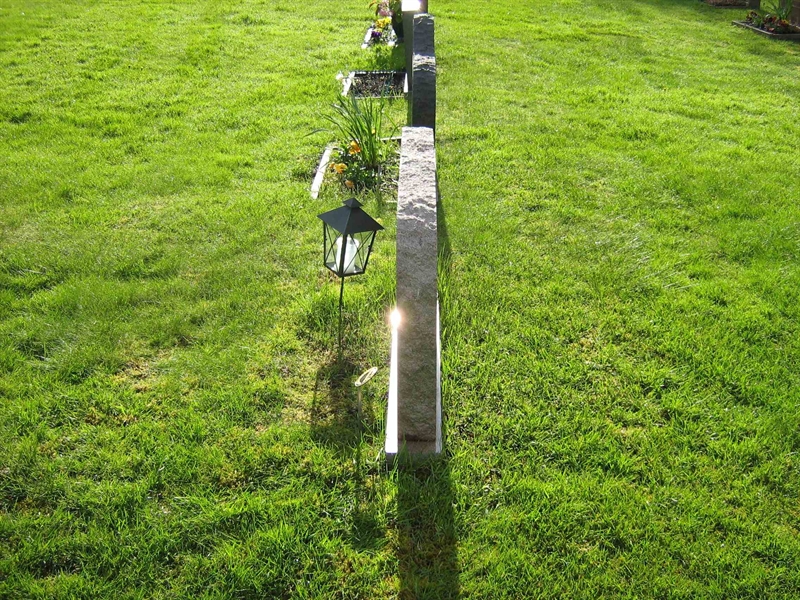 Grave number: ÖK 04    633-634