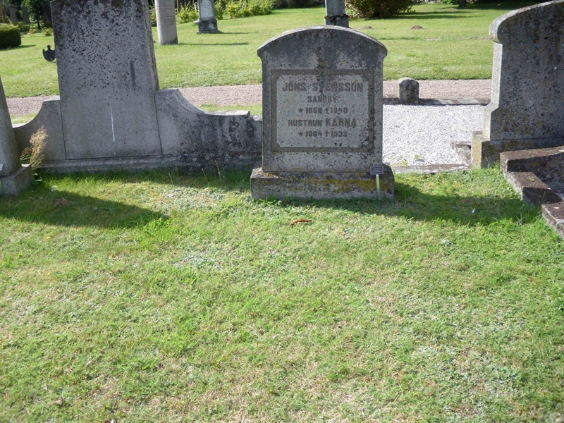 Grave number: NSK 05    12