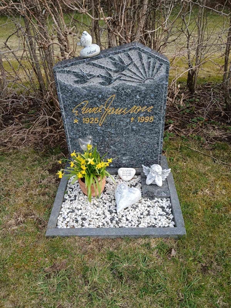 Gravnummer: 2 10  539