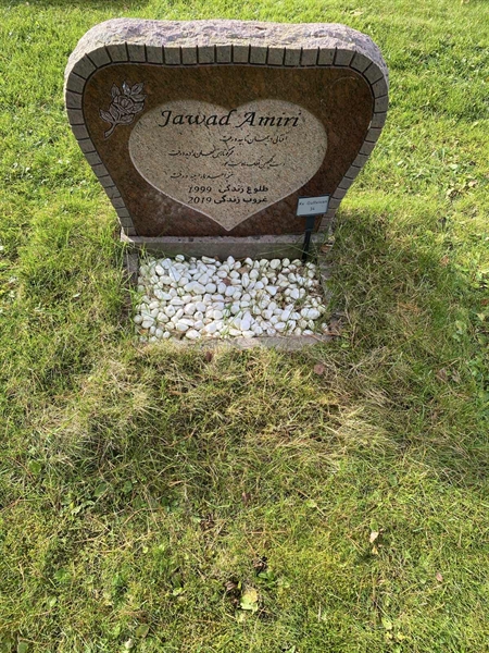 Hautatunnus: 2 G    34