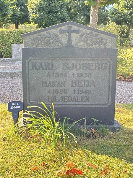 Grave number: 33 4   200-201