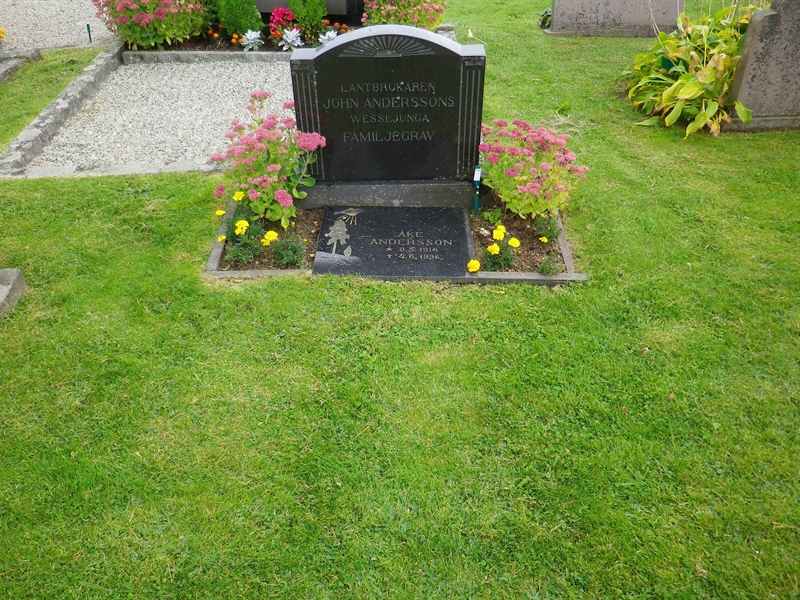 Grave number: VI G    64, 65