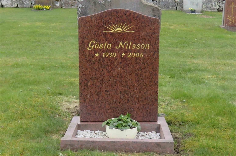 Grave number: 01 V    55