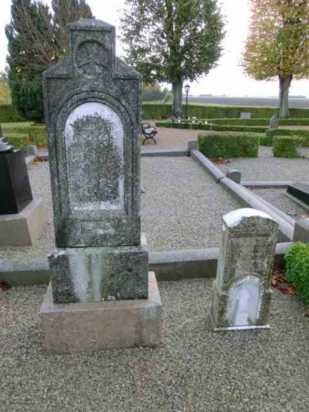 Grave number: ÖK F    005B
