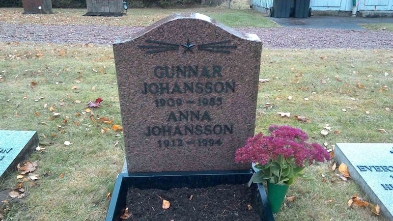 Grave number: 3 U   326