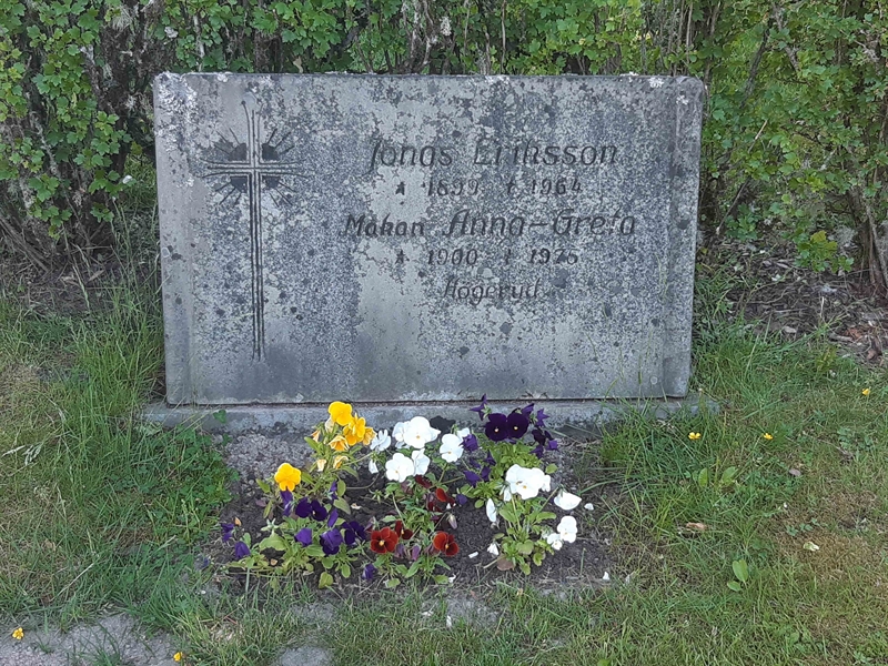 Grave number: JÄ 09     1