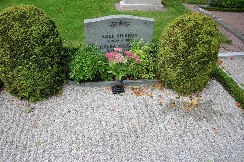 Grave number: GK ND    47b, 47c