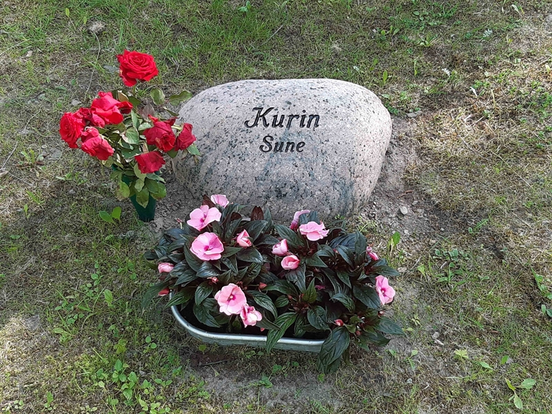 Grave number: KA 15   262