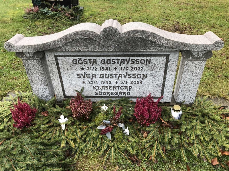 Grave number: 2 724-725