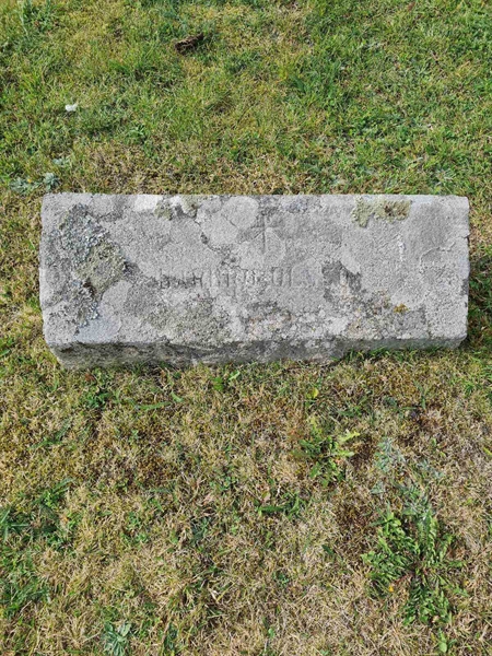 Grave number: F 02   173