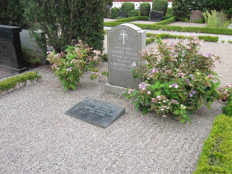 Grave number: SK 05    03