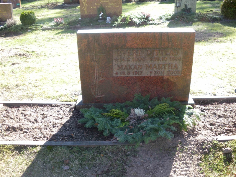 Grave number: SB 38    42, 43