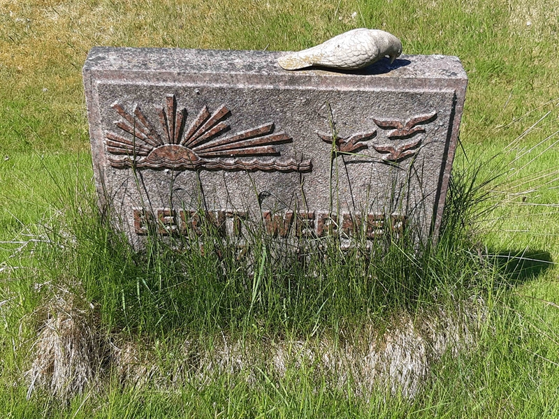 Grave number: KA 09    13-14