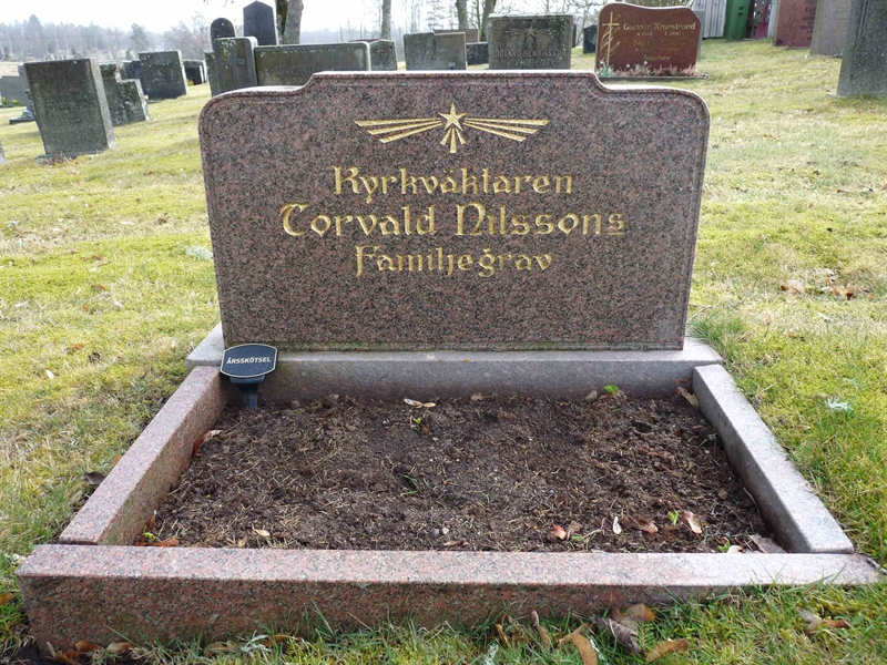 Grave number: JÄ 1   82