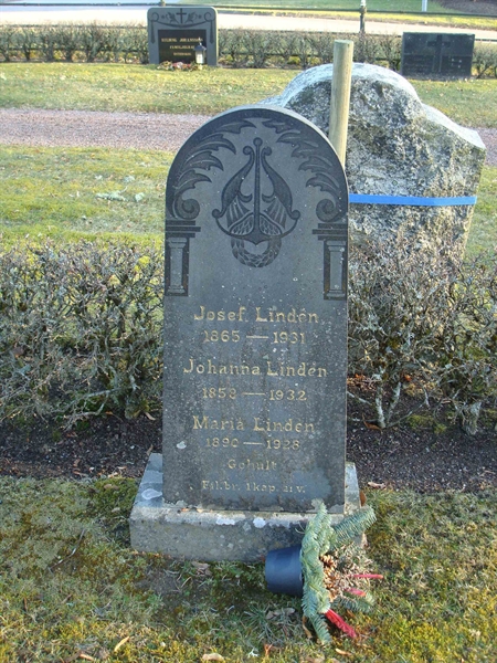 Grave number: KU 02    47, 48