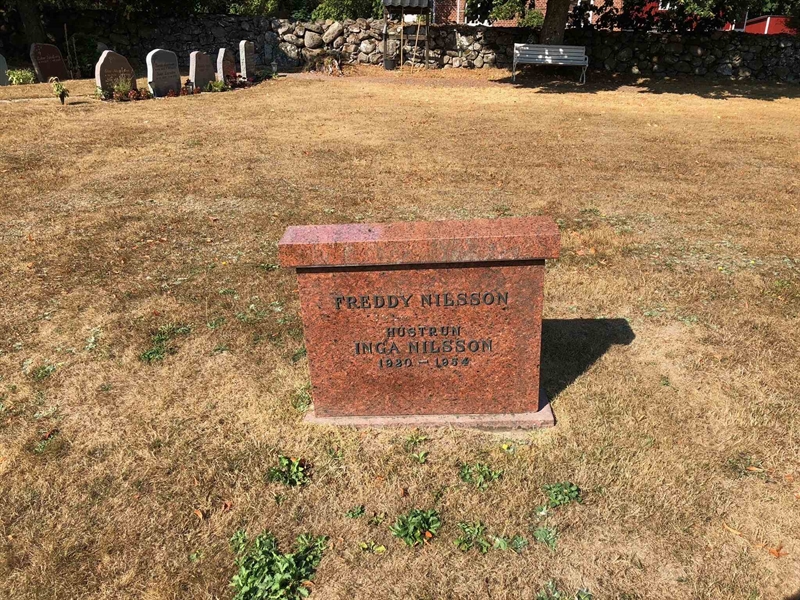 Grave number: Ko 01    91, 92