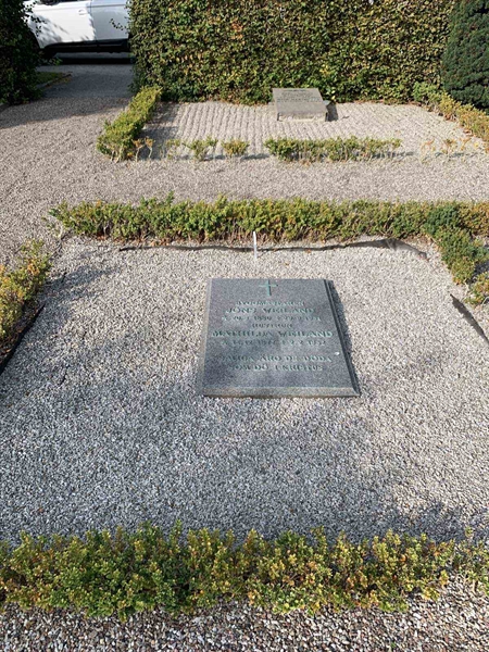 Grave number: NK G 21-22