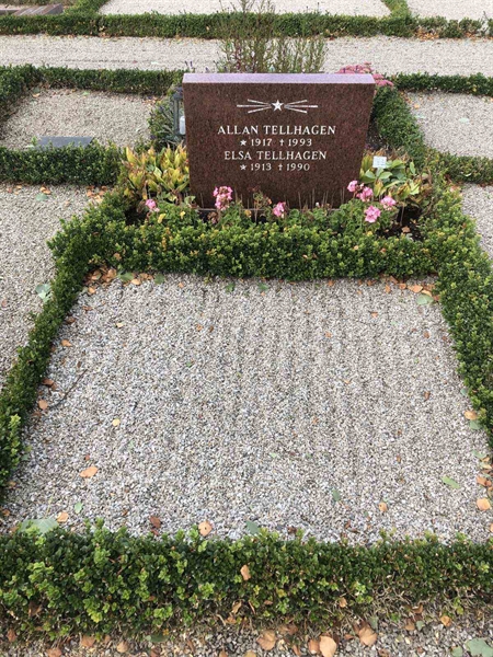Grave number: TK N  368 A