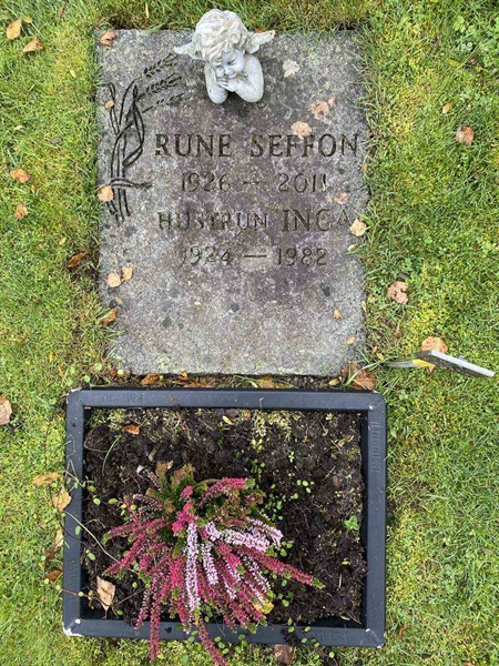 Grave number: 1 24    145