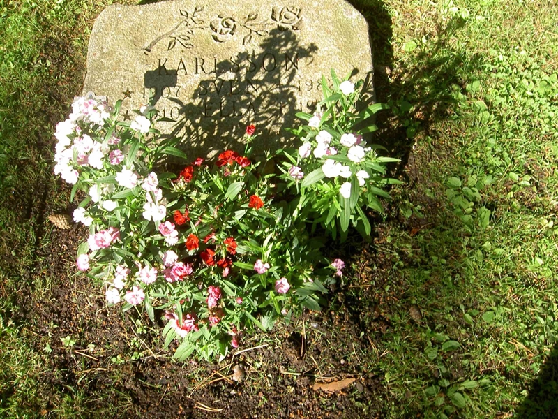 Grave number: 1 I   26