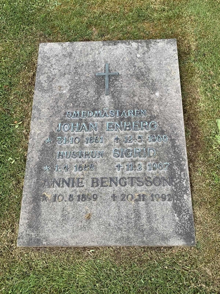 Grave number: VK C   113, 114