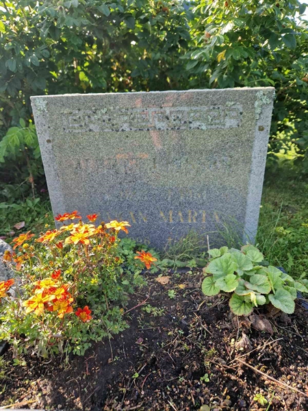 Grave number: 1 16    90