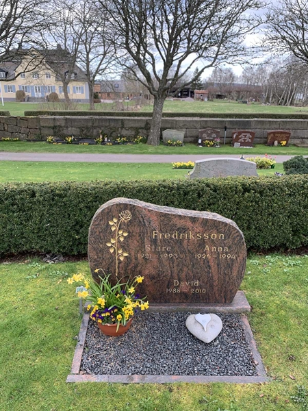 Grave number: SÖ L     4, 5