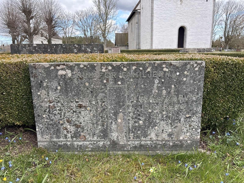 Grave number: FA 32