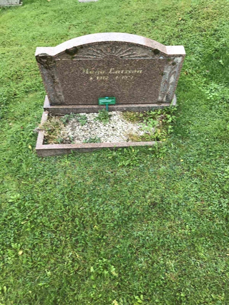 Grave number: B 01    78