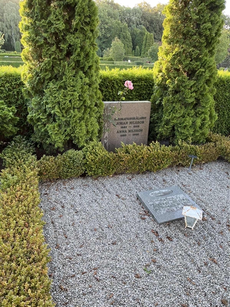 Grave number: NK X    30