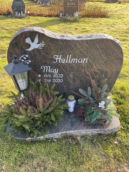 Grave number: Ärt 96 36 400-Urna
