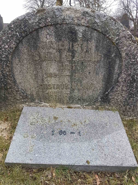 Grave number: RK X 1     7, 8