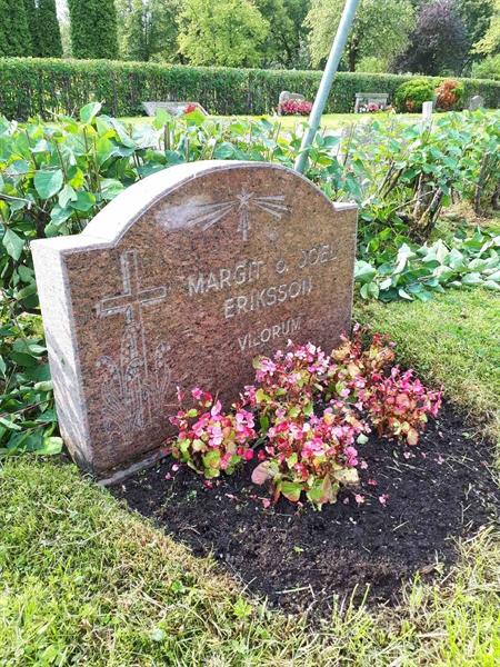 Hautatunnus: NK F C    65-66