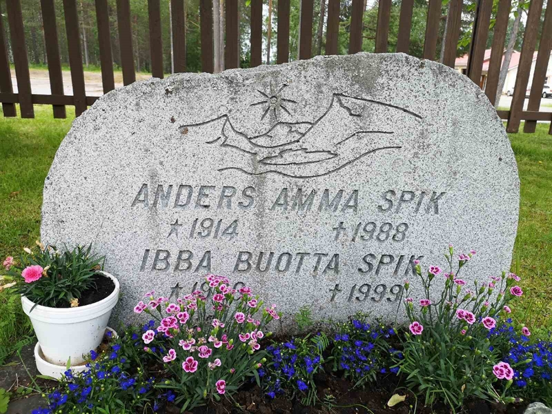 Hautatunnus: NK 07    58