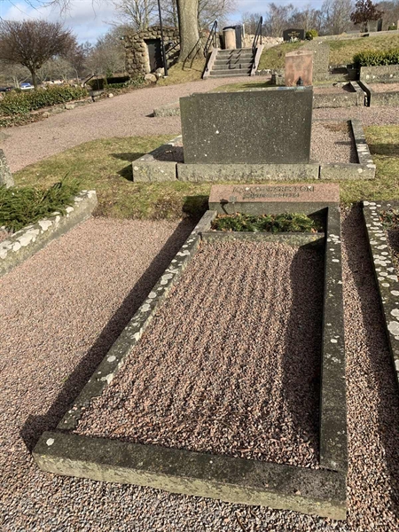 Grave number: SÖ E    65