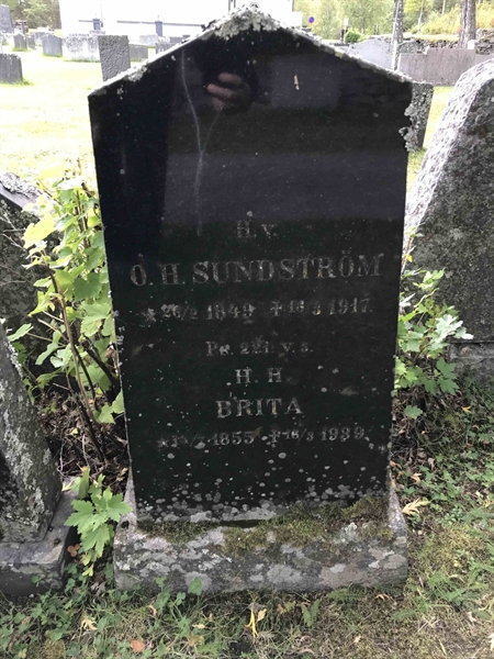 Grave number: UÖ KY   323, 324, 325