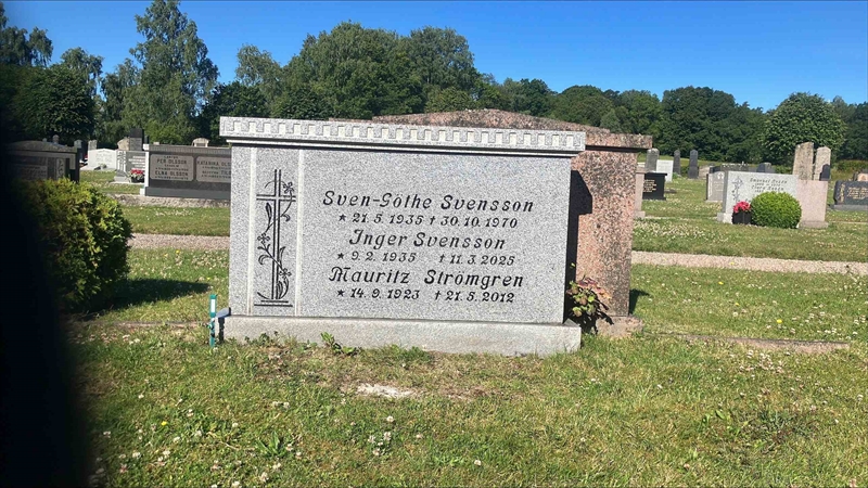 Grave number: VM D 108, 109