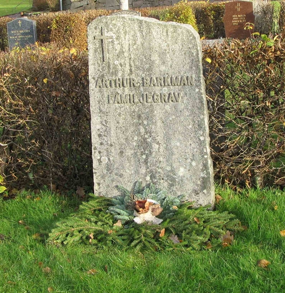 Grave number: HN EKEN   389, 390